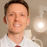 Dr. Celso Pertile